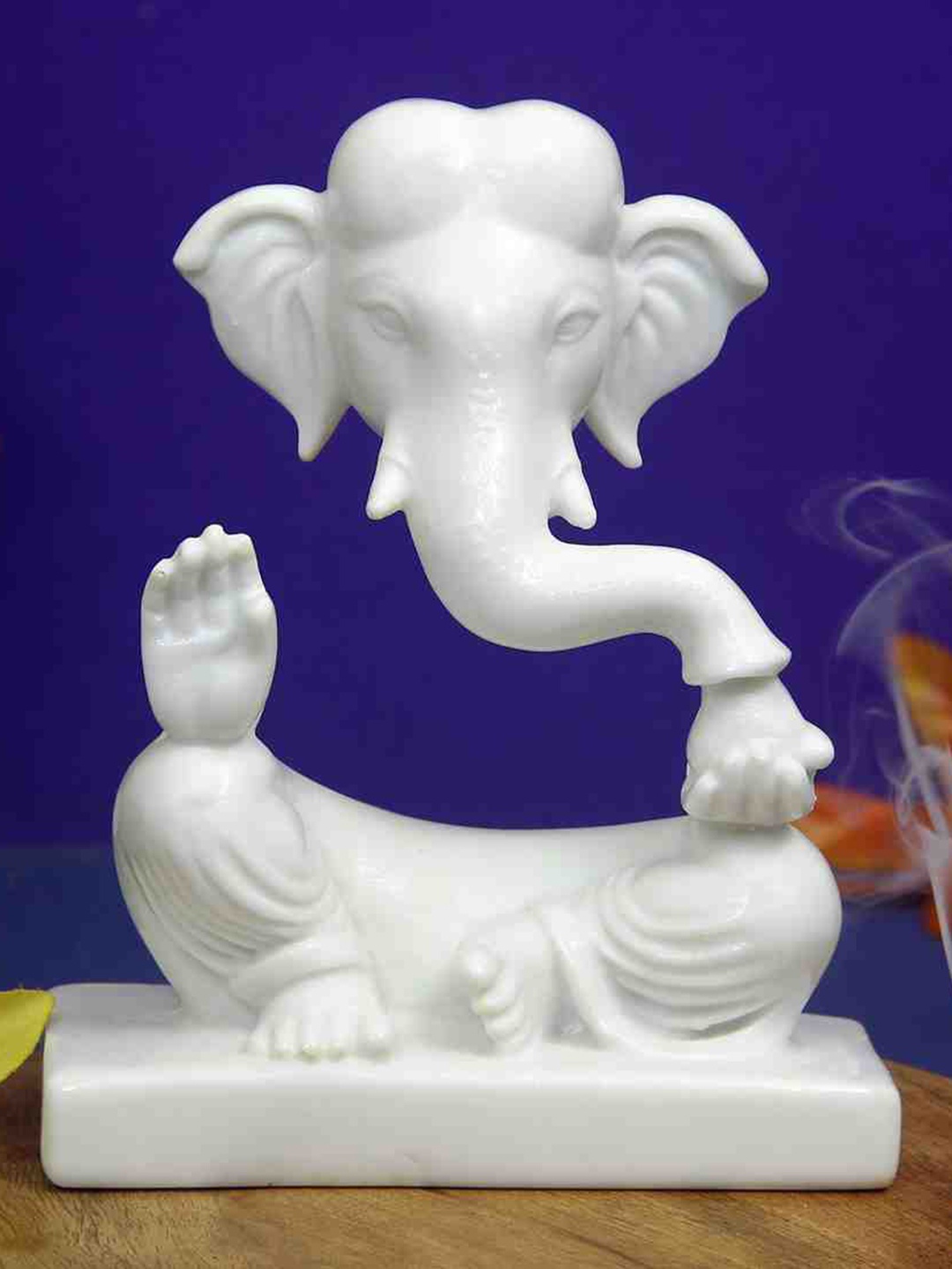 

HANDICRAFTS PARADISE White Religious Ganesh Idol Showpiece