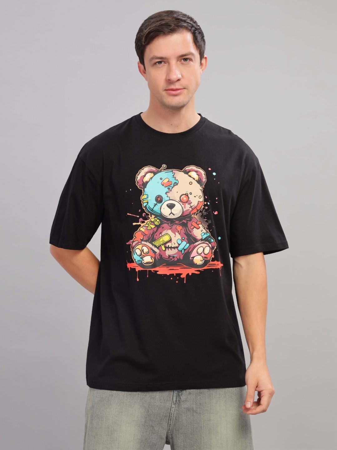 

TOMHIDDLE Men Printed Oversized T-shirt, Black
