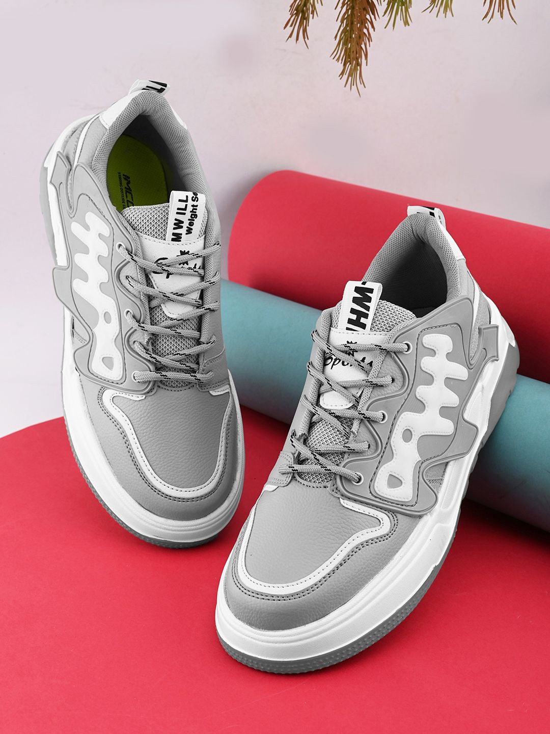 

IMCOLUS Men Colourblocked Lightweight Lace-Up Sneakers, Grey