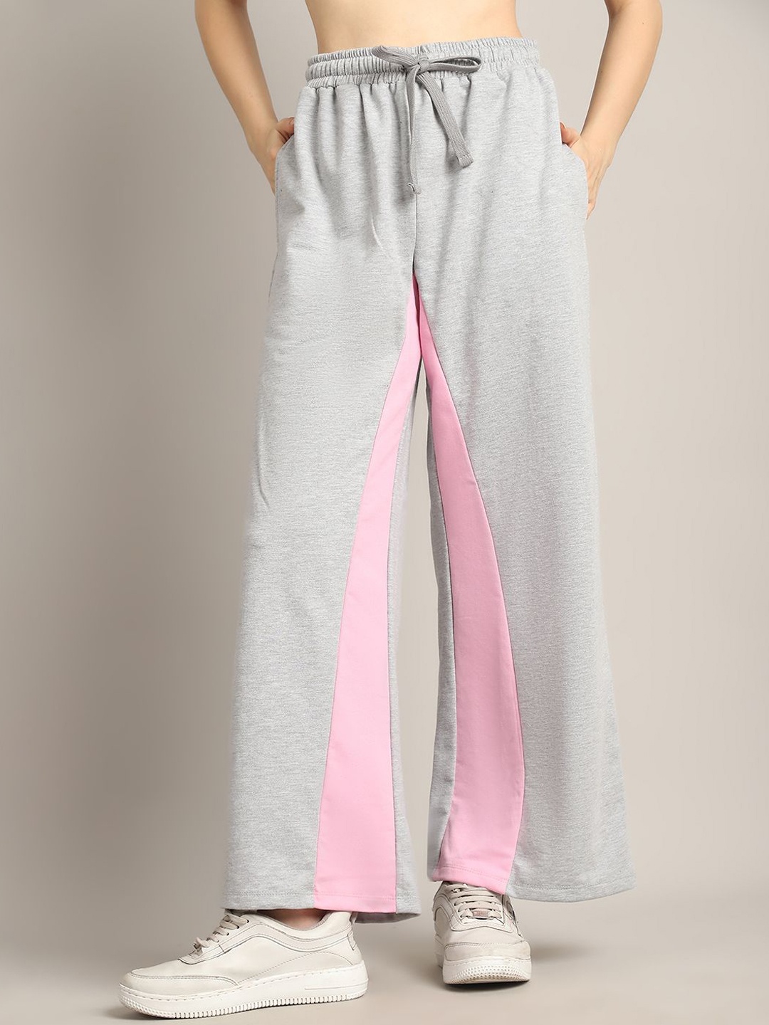 

Rute Women Cotton Loose Fit Pleated Trousers, Grey