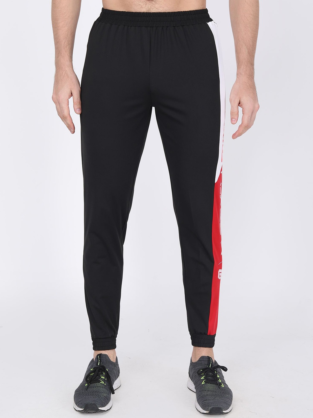 

M7 EMPIRE Men Cotton Brand Logo Mid-Rise Joggers, Black