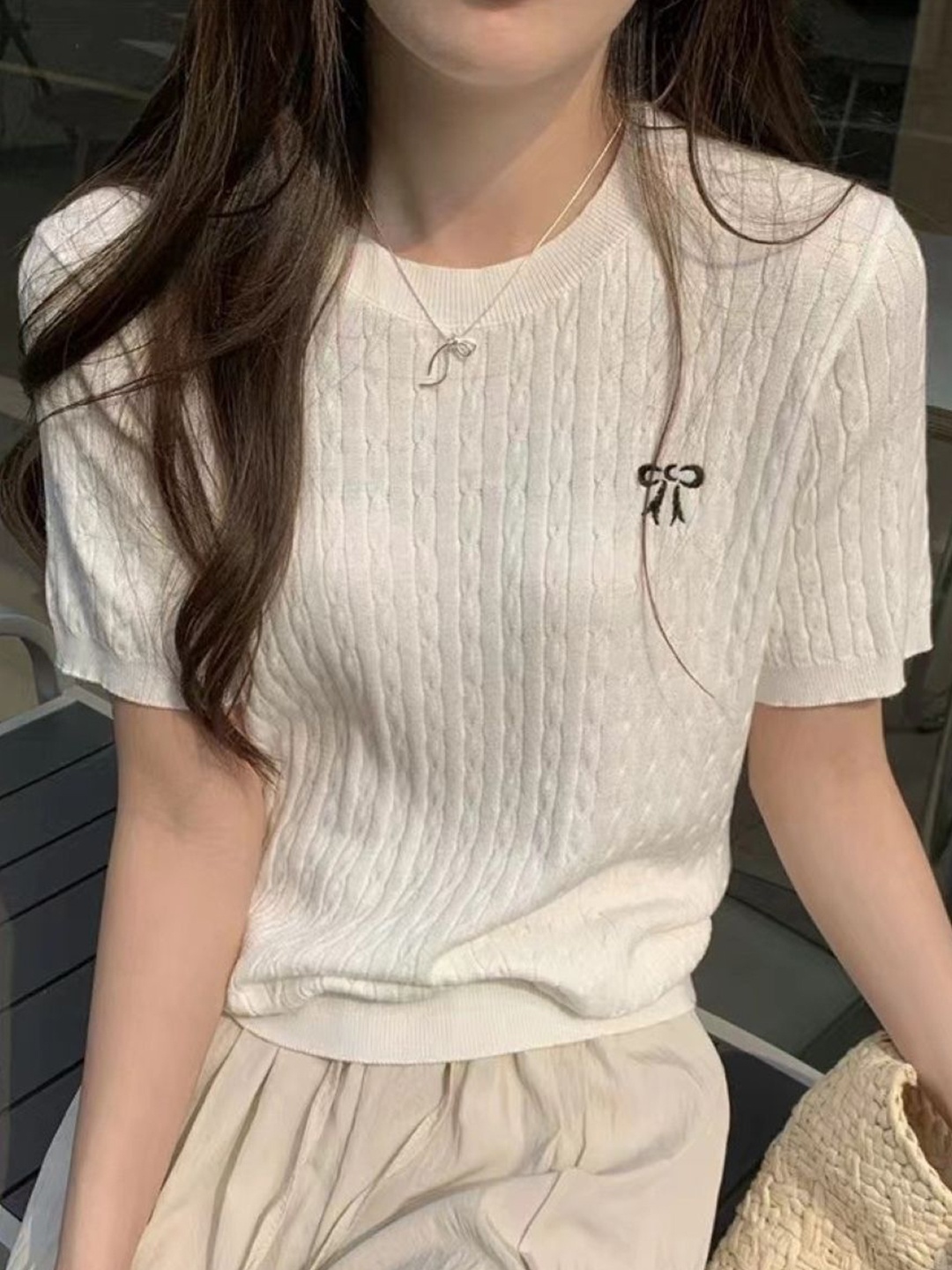 

KPOP Women Round Neck Short Sleeves Pullover Sweater, White