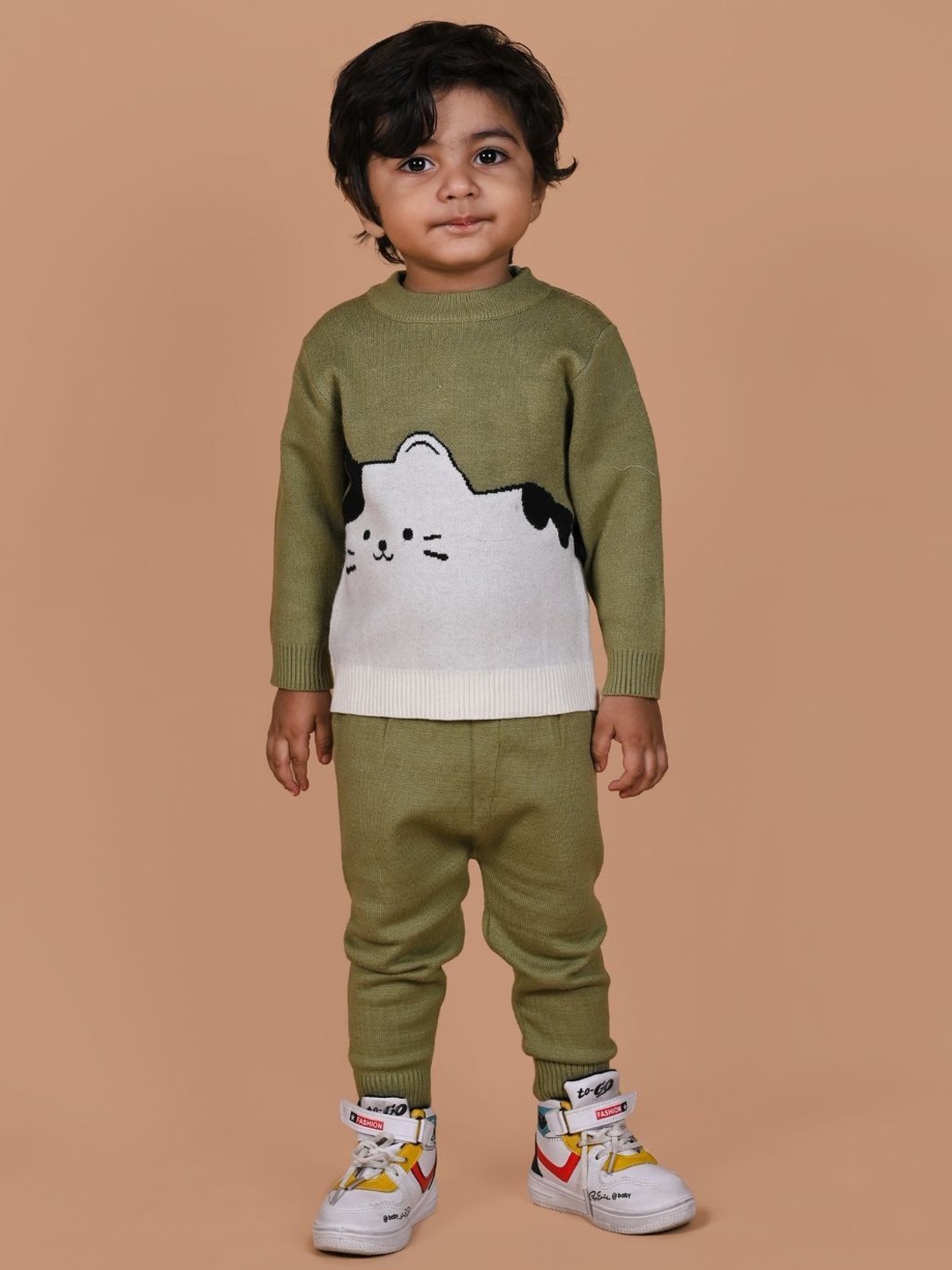 

MAMA AND PEACHES Printed Pure Cotton Top & Trousers, Green