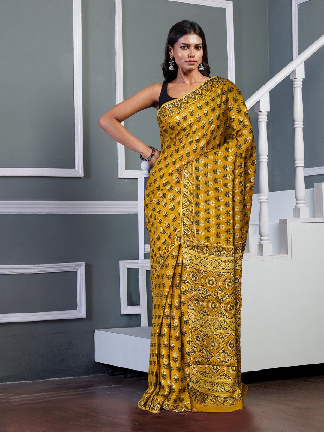 

Unnati Silks Ajrak Pure Silk Handloom Block Printed Saree, Yellow