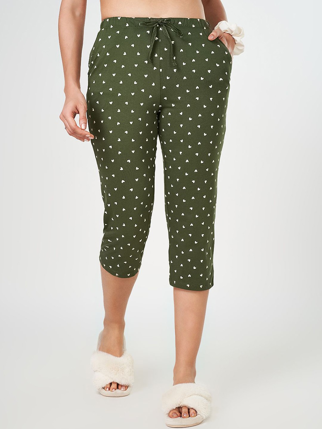 

Dreamz by Pantaloons Women Printed Pure Cotton Lounge Pants, Green