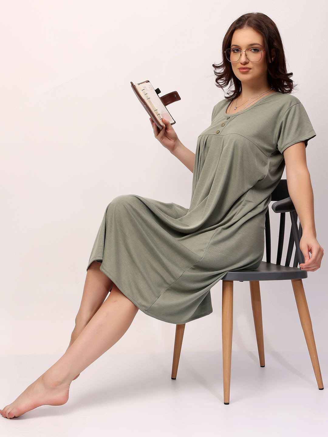 

NIGHT KEYS Women Round Neck Nightdress, Green