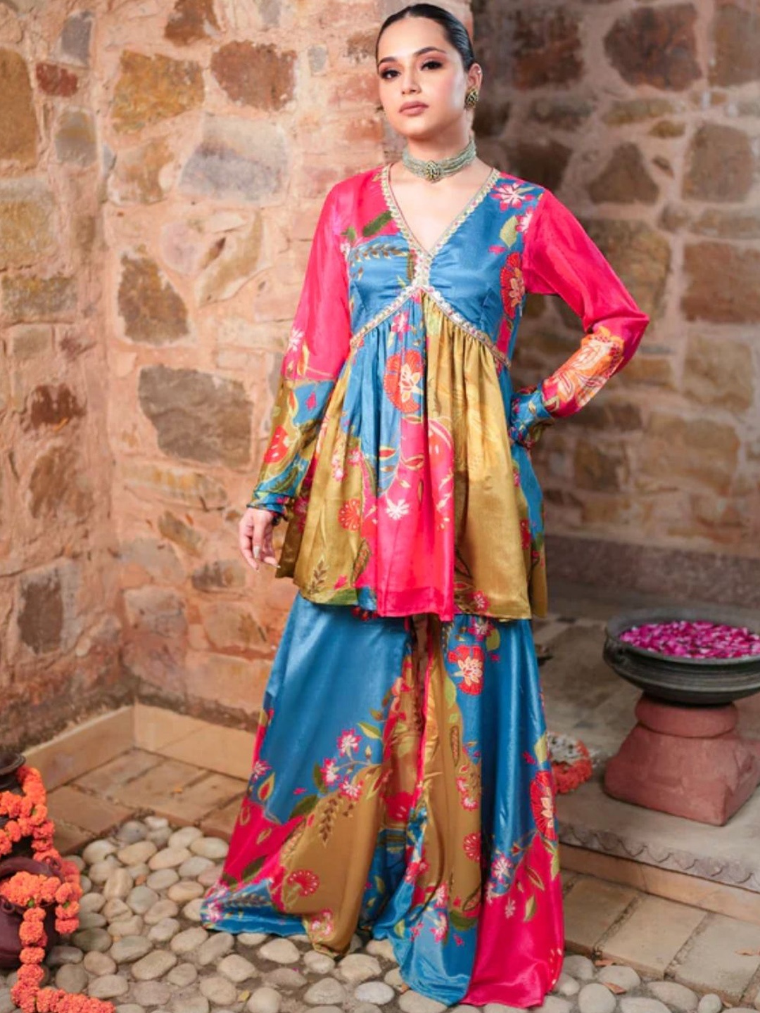 

KNIT NAP PRODUCTIONS Floral Printed Sequinned A Line Kurti with Sharara & Dupatta, Pink