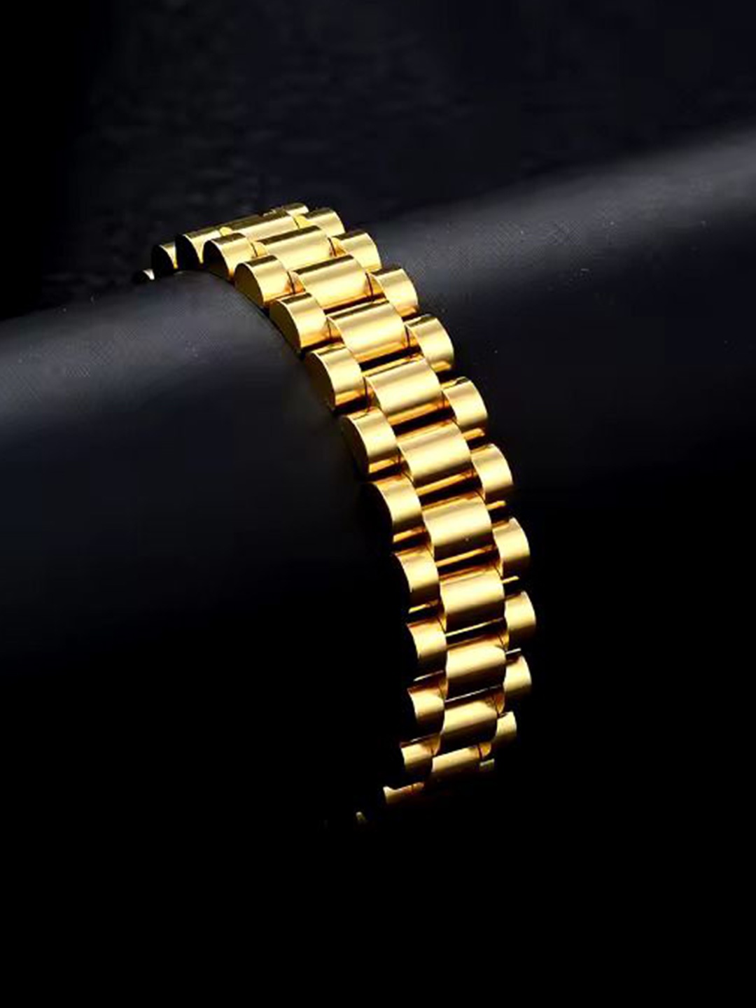 

Fashion Frill Men Stainless Steel Gold-Plated Wraparound Bracelet, Silver