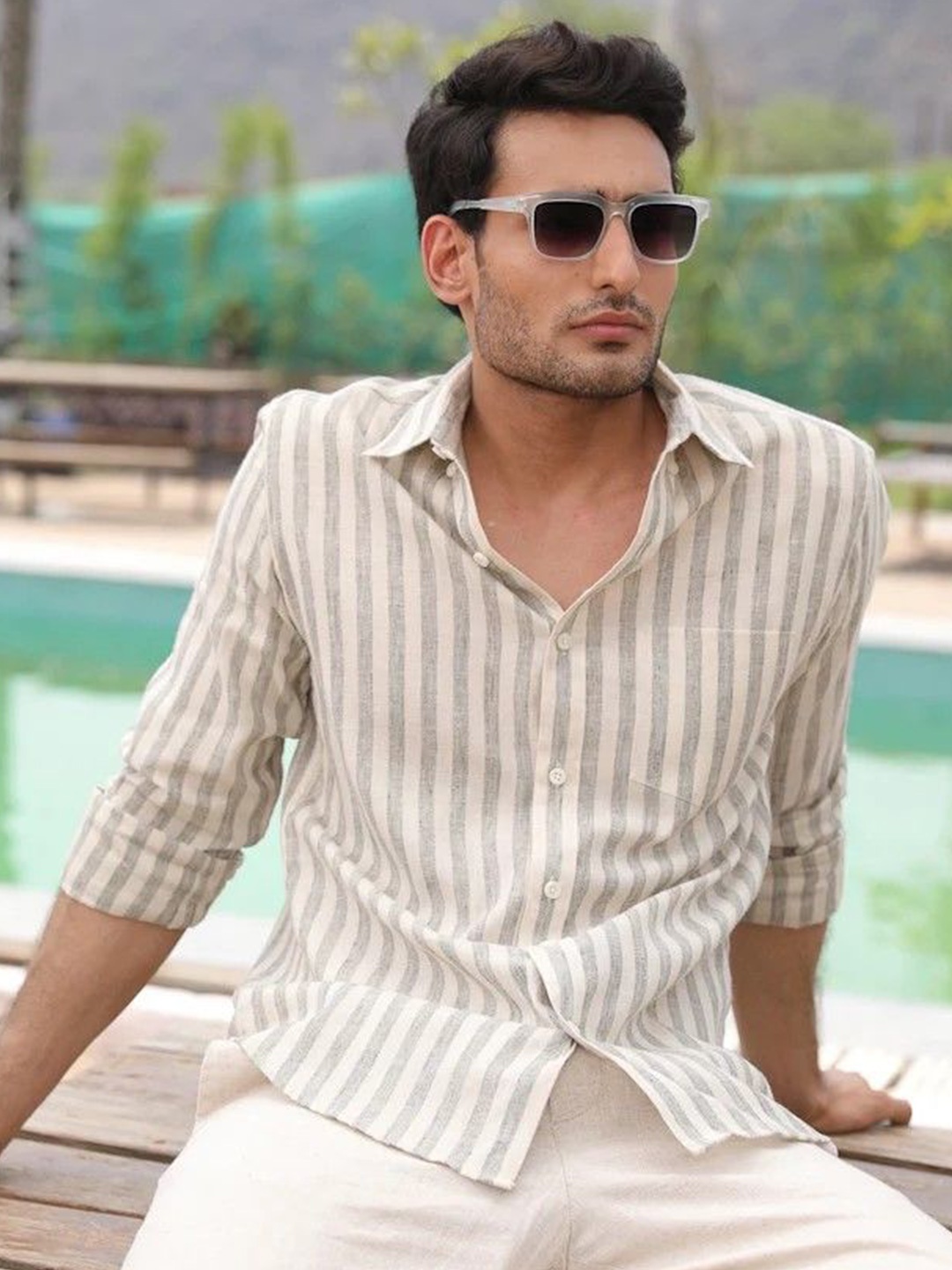 

PERCH Men Slim Fit Multi Stripes Opaque Striped Casual Shirt, Green