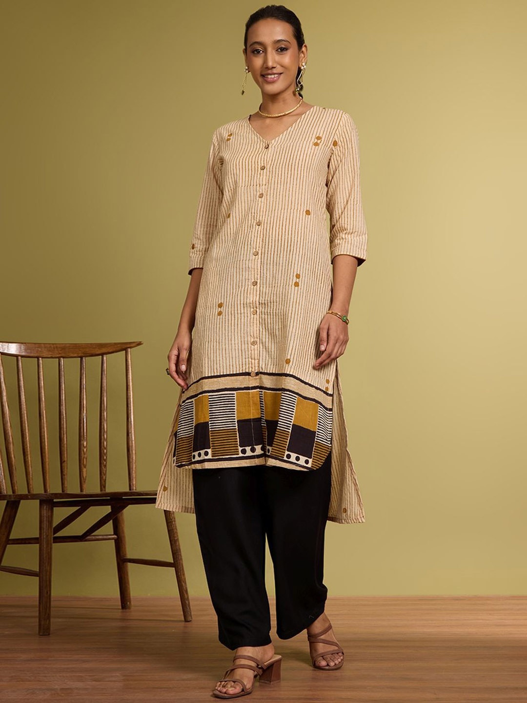 

Taneira Striped V-Neck Bagru Block Printed Pure Cotton Straight Kurta, Beige