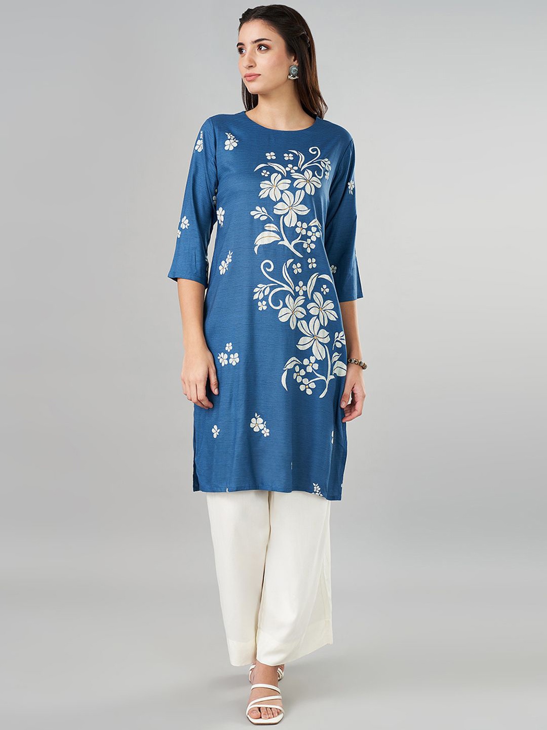 

RANGMANCH BY PANTALOONS Round Neck Floral Printed Straight Kurta, Blue