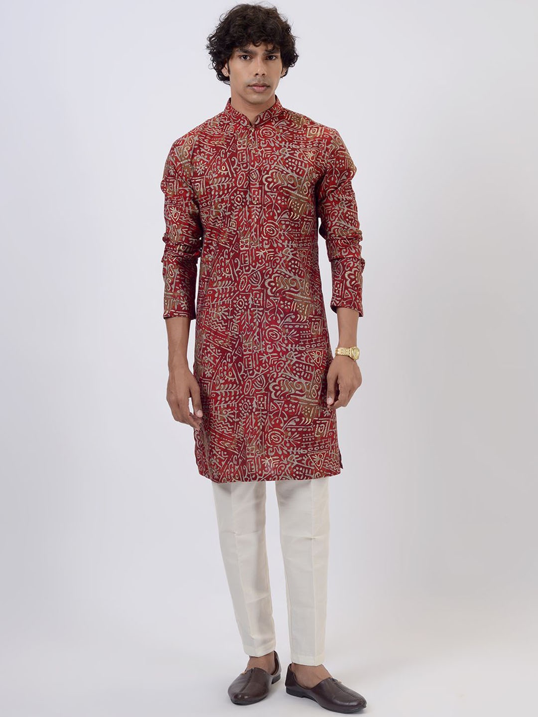 

THE KURTA COMPANY Mandarin Collar Ethnic Motifs Printed Straight Kurta, Red