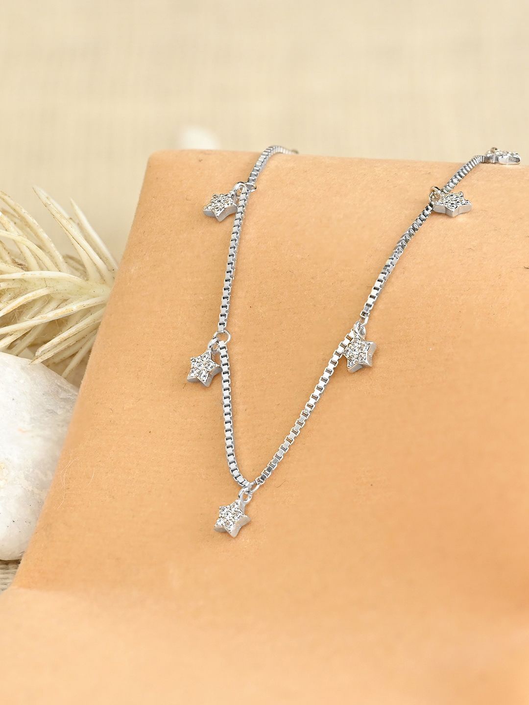 

TOUCH925 Silver Cubic Zirconia Charm Star Minimal Chain