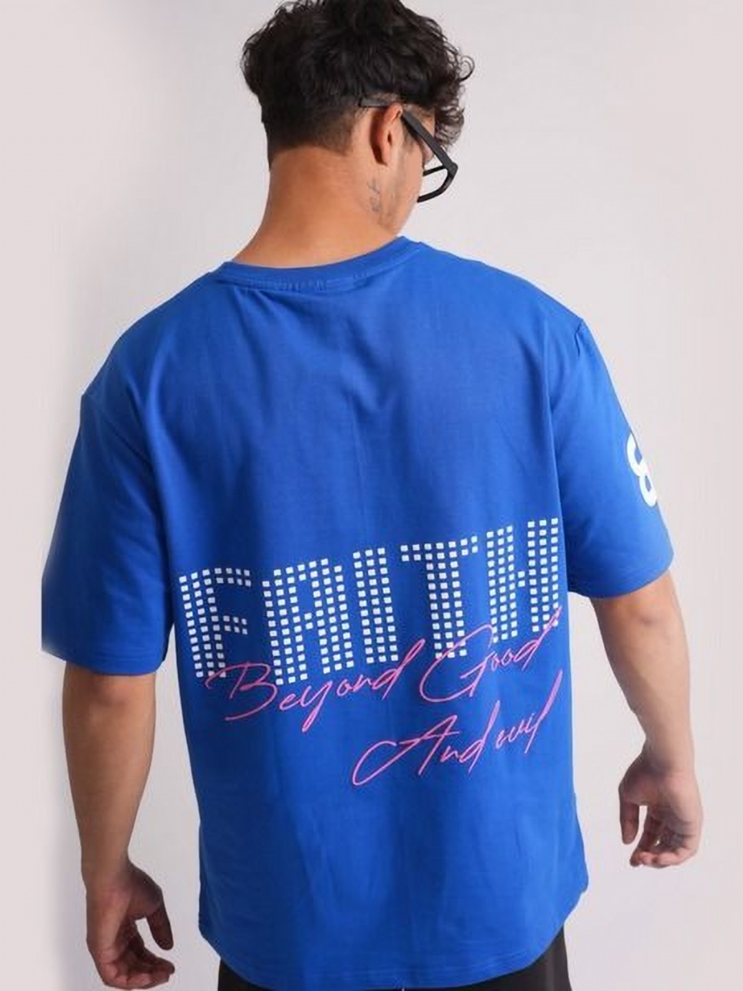

Bad and Boujee Unisex Oversized Back Printed Drop-Shoulder Sleeves Longline T-shirt, Blue
