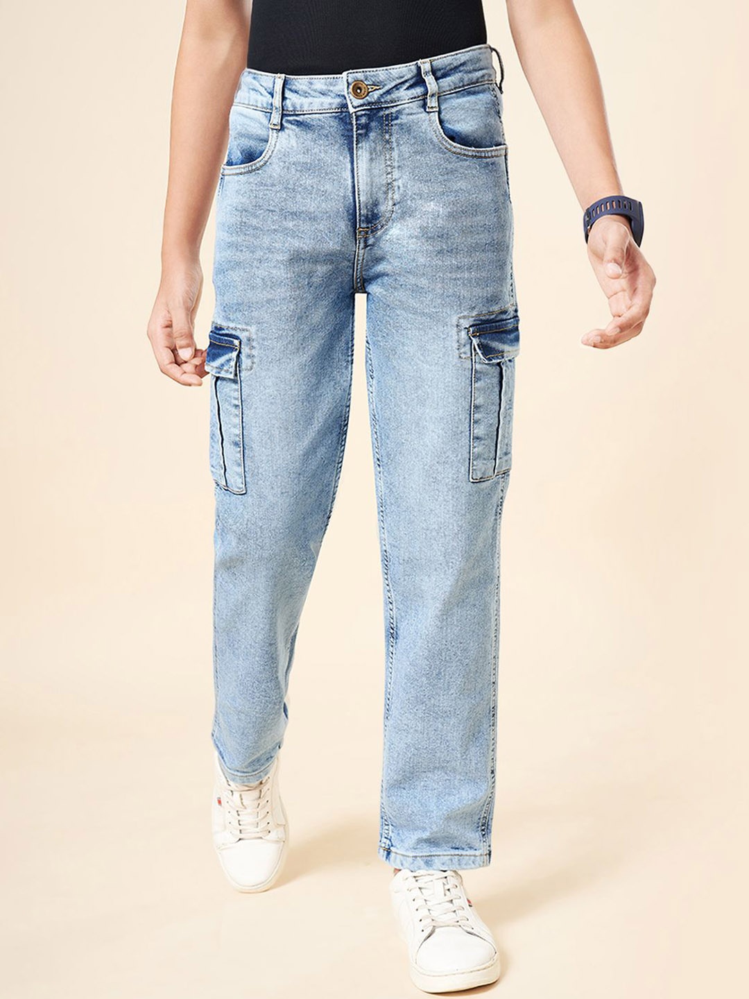 

Coolsters by Pantaloons Boys Straight Fit Heavy Fade Cargo Jeans, Blue