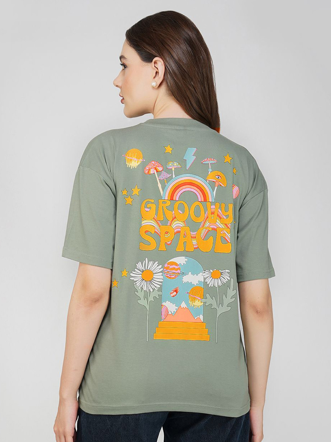 

THREADCURRY Women Printed Pockets T-shirt, Green