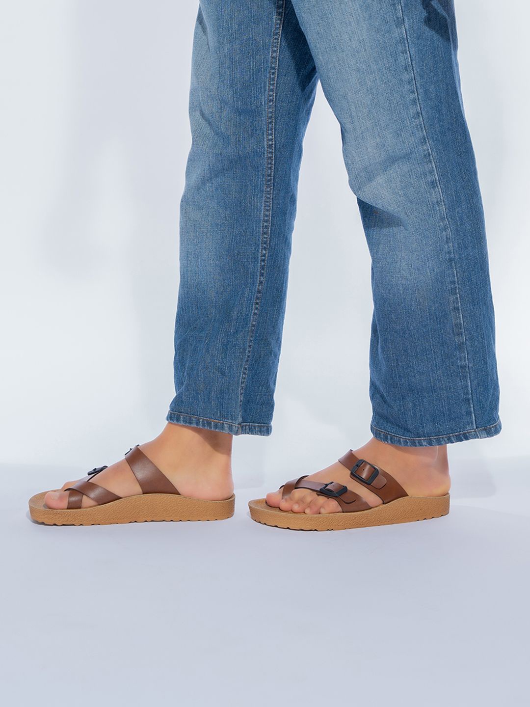 

Aerowalk Men Comfort Sandals, Brown