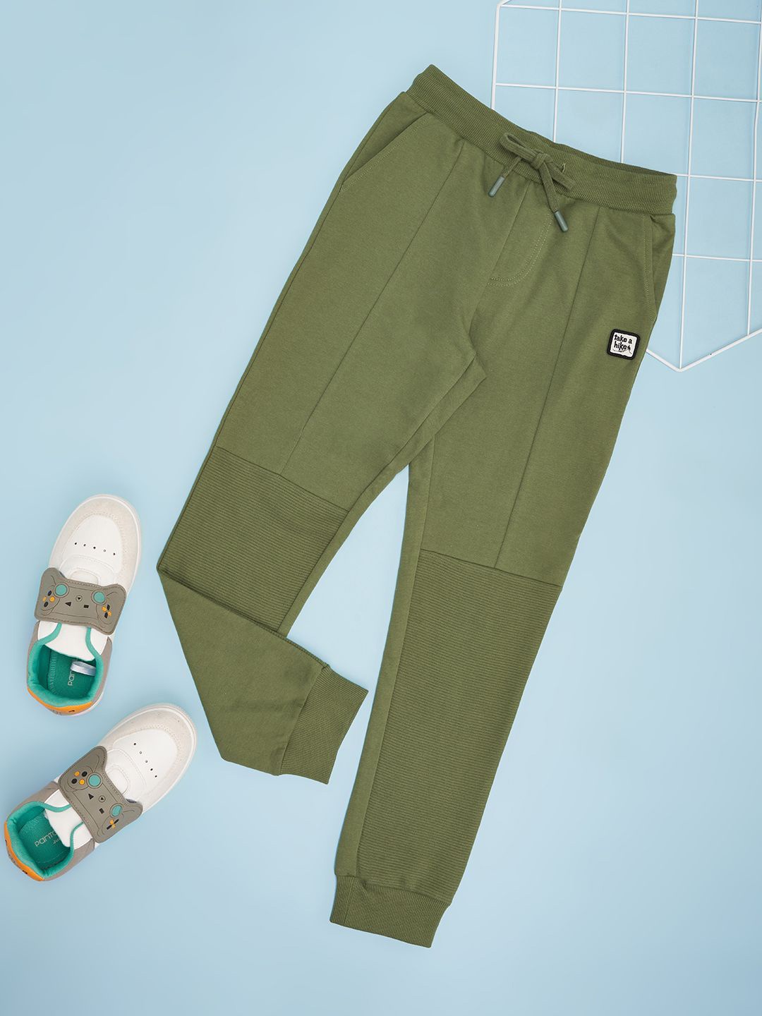 

Pantaloons Junior Boys Cotton Mid-Rise Casual Joggers, Olive