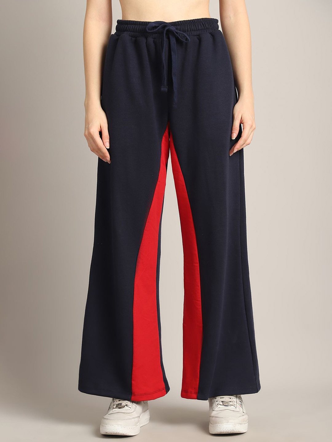 

Rute Women Cotton Loose Fit Pleated Trousers, Navy blue