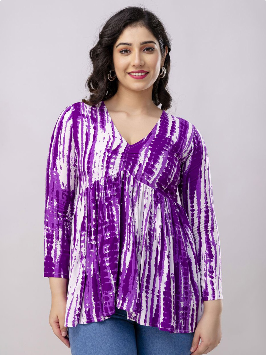 

Ksharaa Print V-Neck Three-Quarter Sleeves Top, Purple