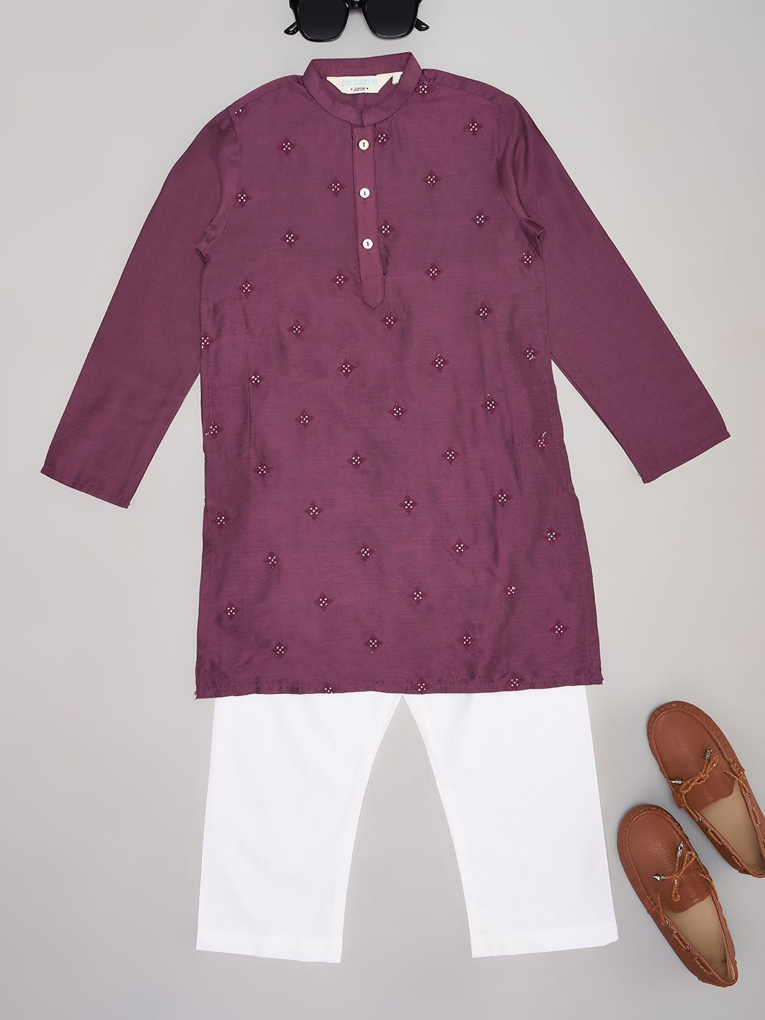 

indus route by Pantaloons Boys Floral Embroidered Sequinned Straight Kurta With Pyjama, Purple