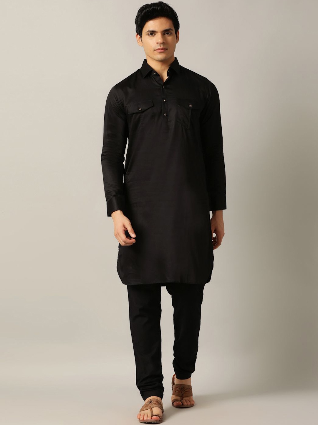

THE KURTA COMPANY Men Kurta, Black