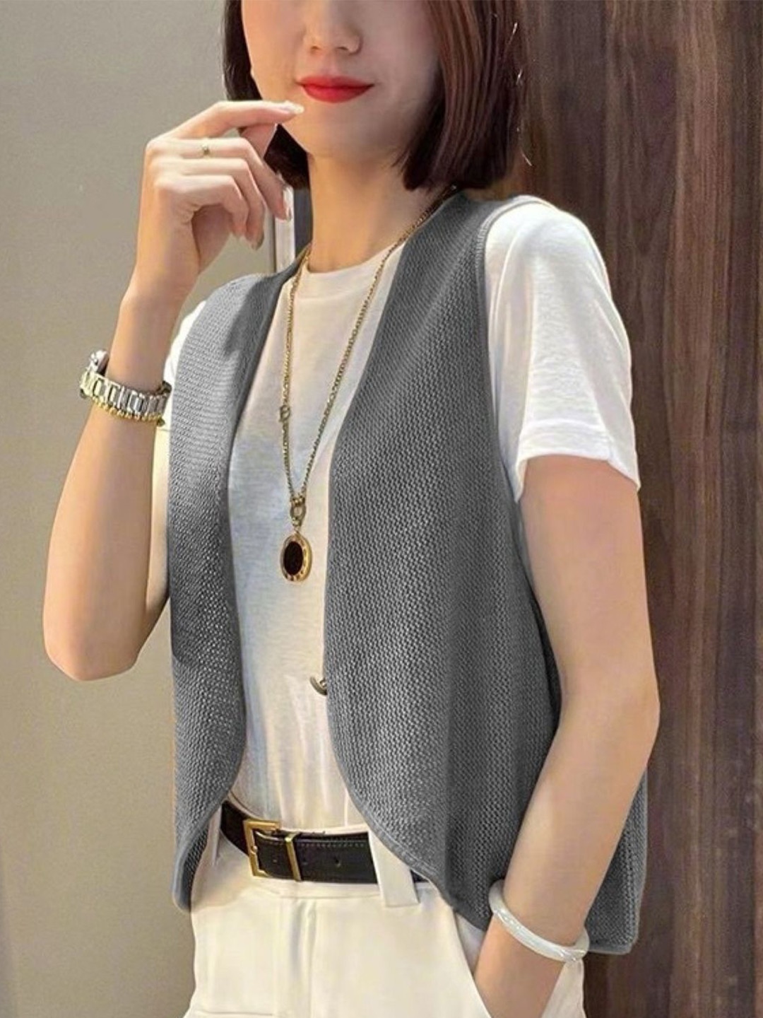 

KPOP Women Shawl Collar Sleeveless Front-Open Sweater, Grey