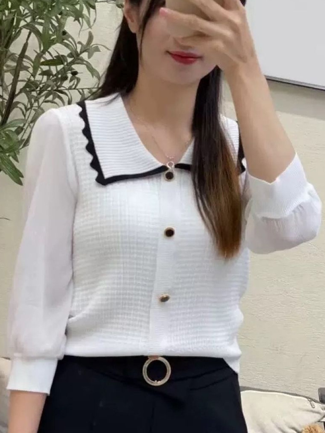 

KPOP Women Checked Cardigan, White
