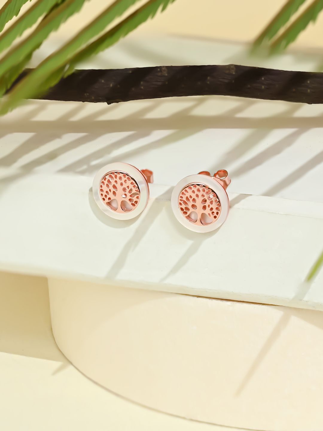 

TOUCH925 Pure Silver Rose Gold-Plated Contemporary Studs