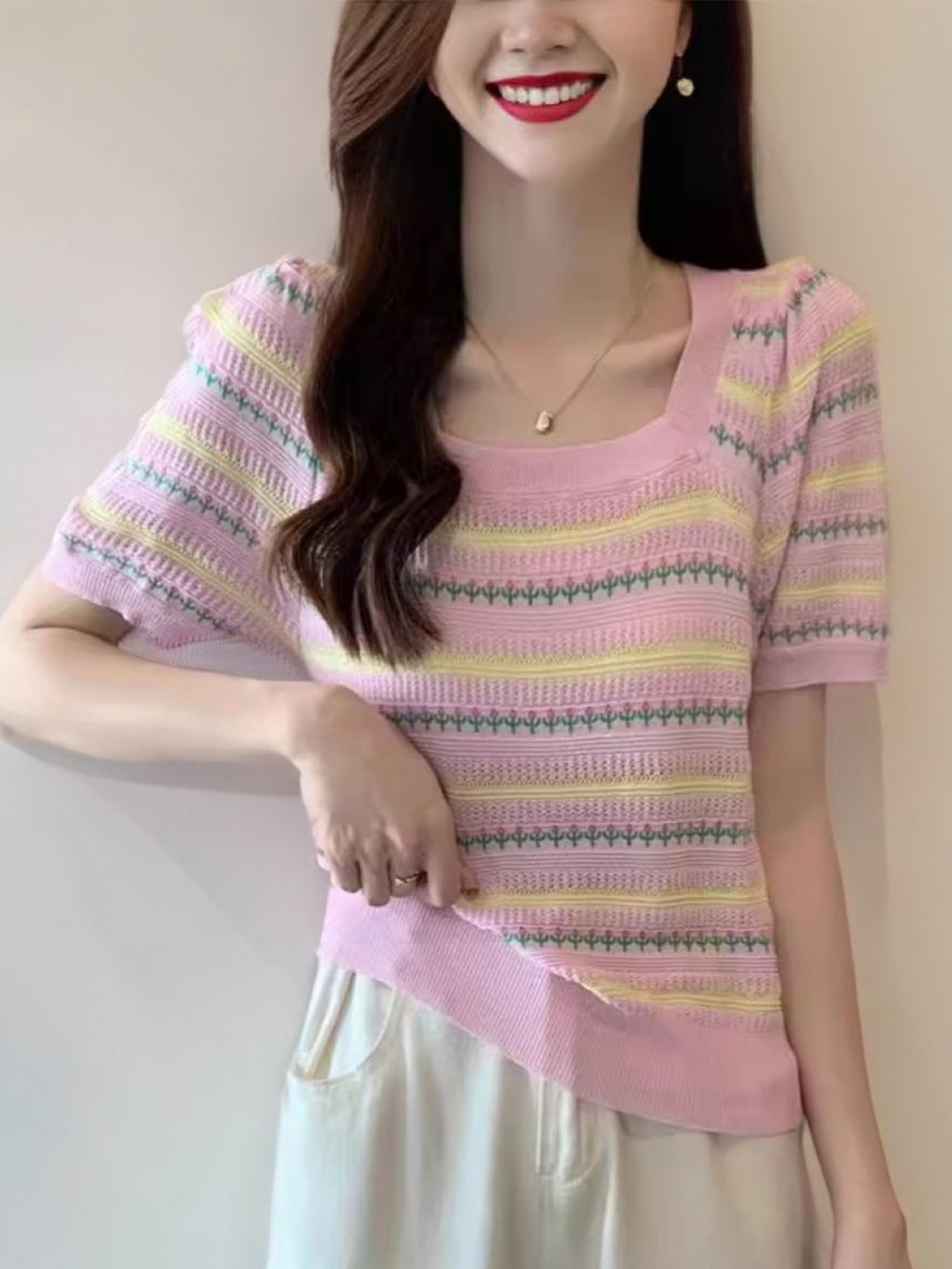 

KPOP Women Striped Scoop Neck Short Sleeves Pullover Sweater, Pink