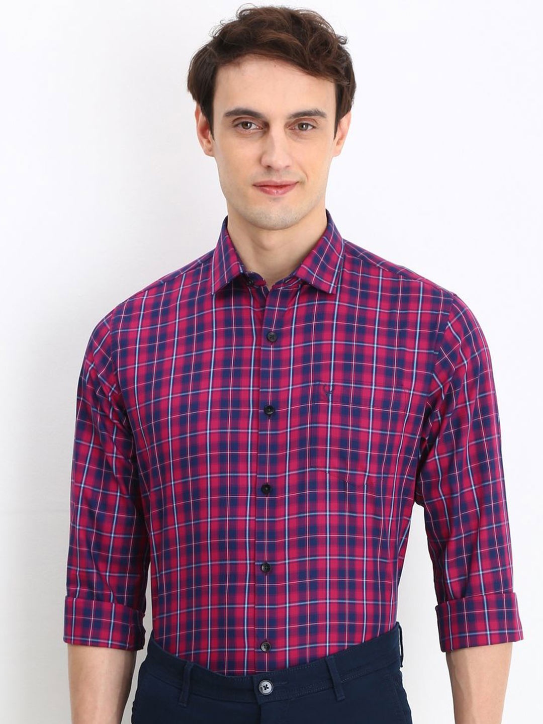 

Allen Solly Men Slim Fit Opaque Checked Casual Shirt, Pink