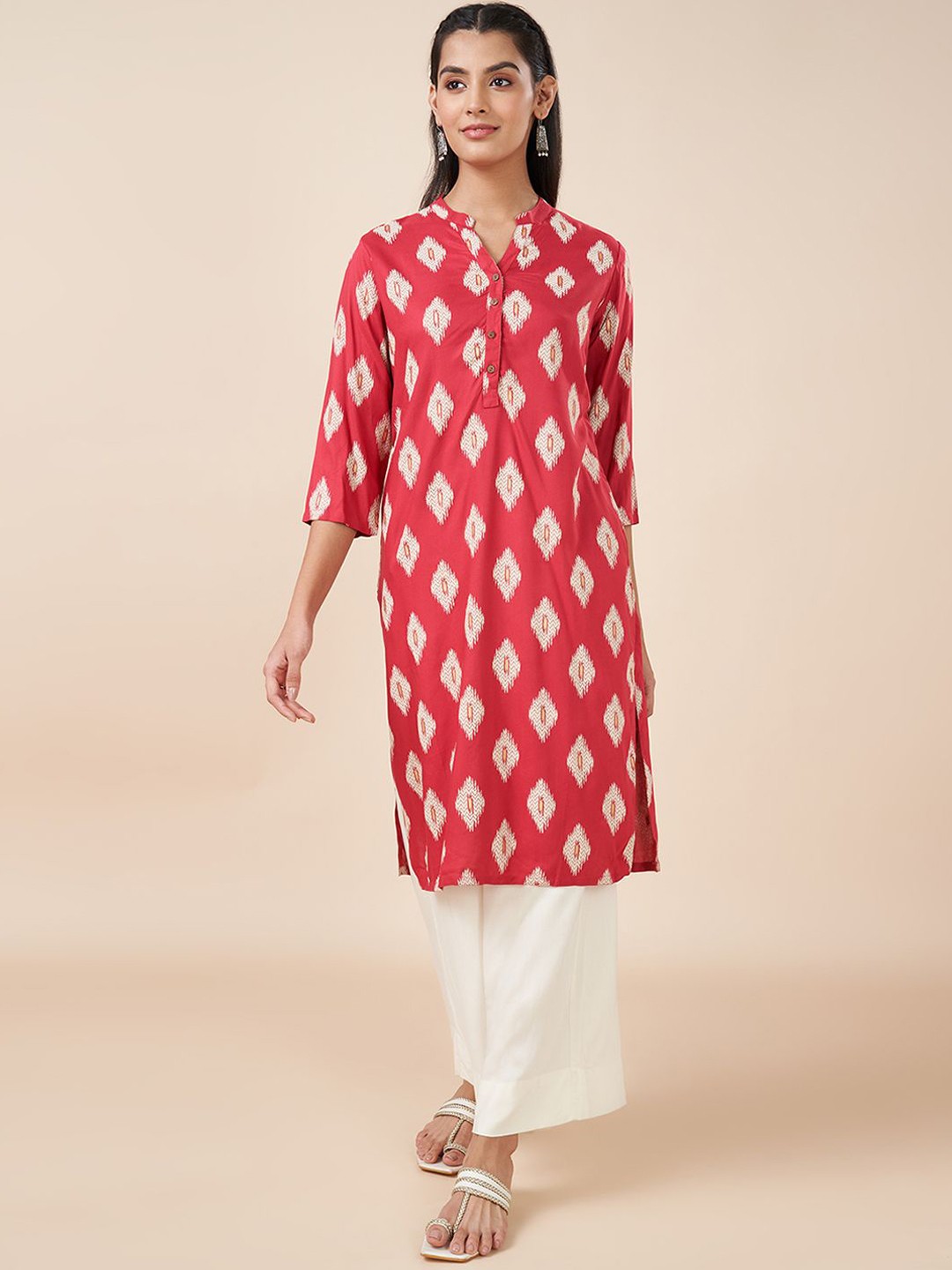 

RANGMANCH BY PANTALOONS Geometric Printed Mandarin Collar Straight Kurta, Red