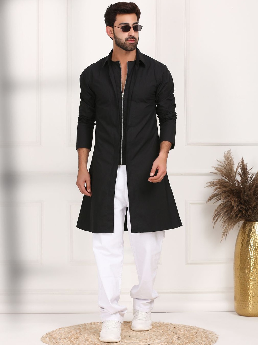 

MIDAV Shirt Collar Cotton Pathani Kurta, Black