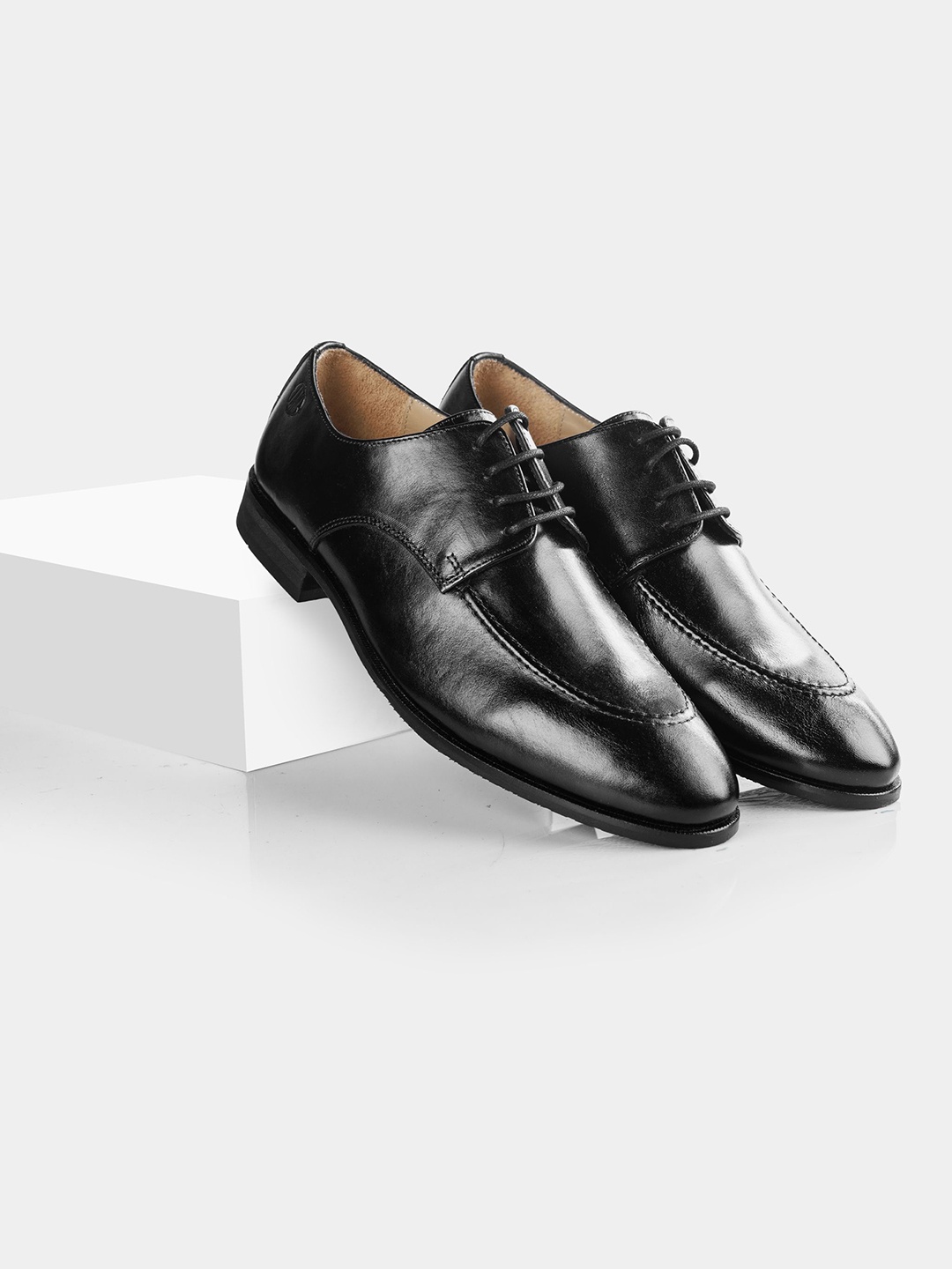 

LA MARCA Men Leather Formal Lace-Ups Derbys, Black
