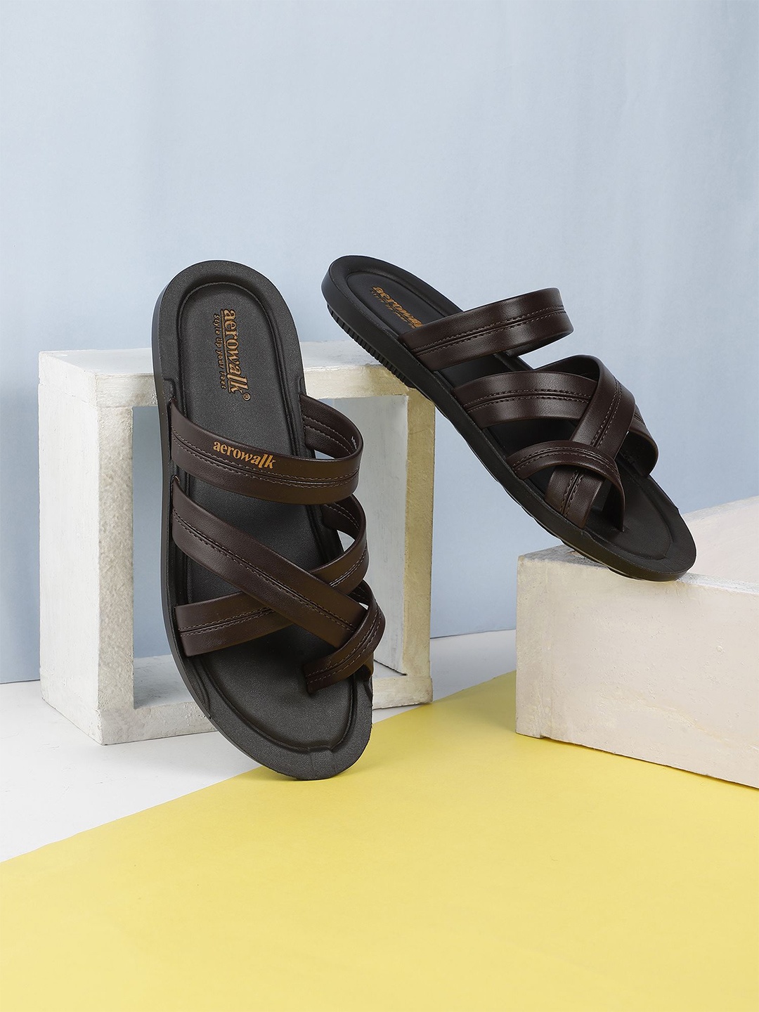 

Aerowalk Men Comfort Sandals, Brown