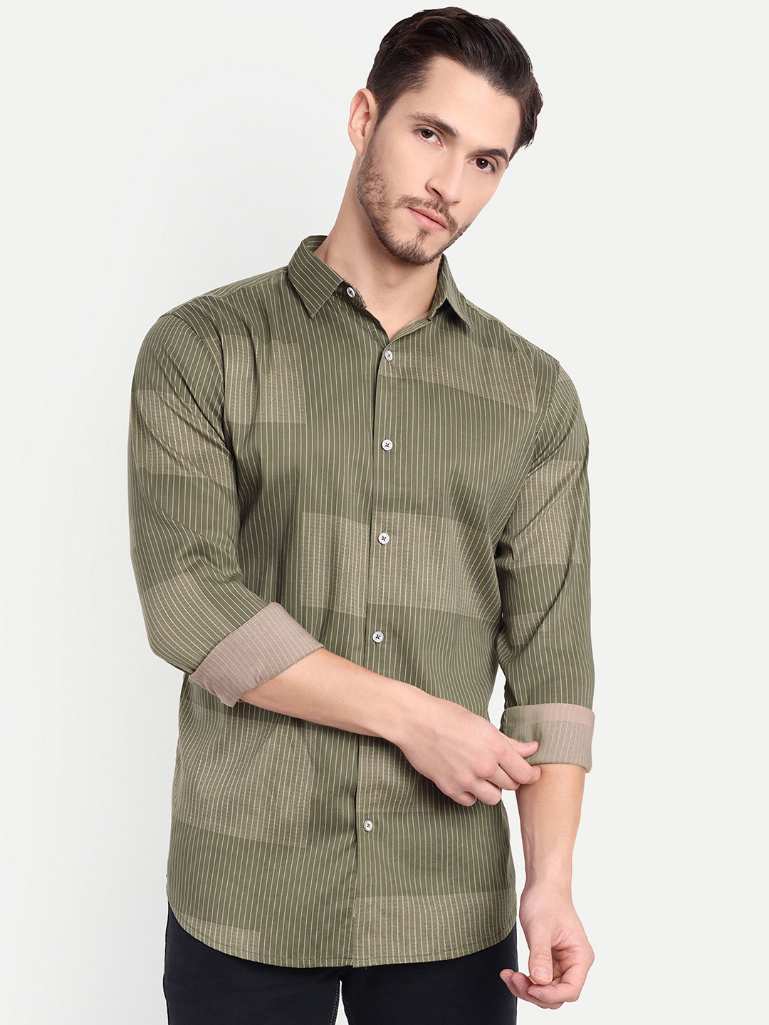 

SUI DHAGA Men Comfort Opaque Printed Casual Shirt, Green