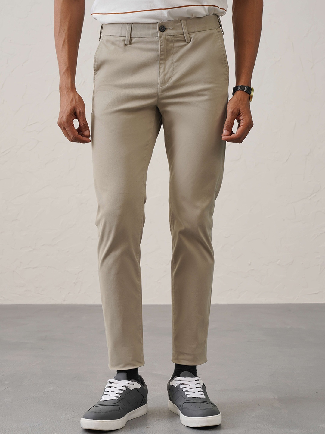 

Minus One Men Cotton Chinos Regular Fit Casual Trousers, Cream