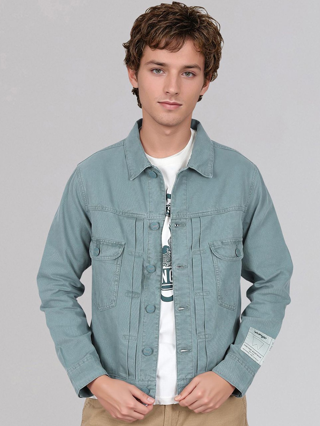 

Wrangler Men Washed Denim Jacket with Patchwork, Green