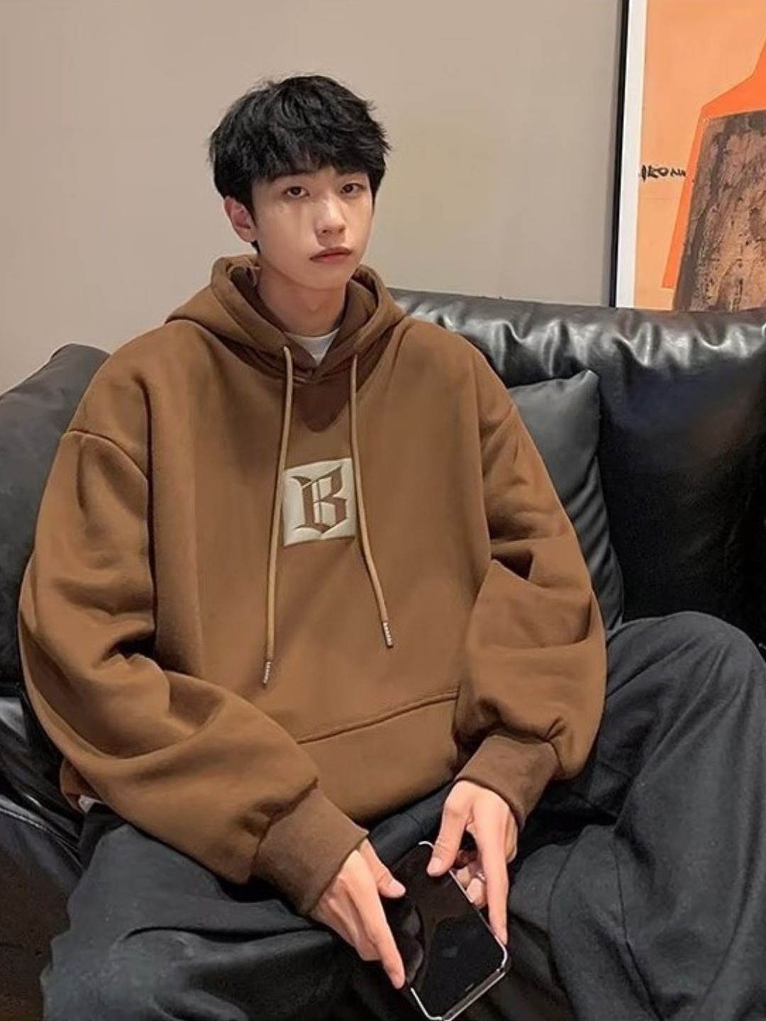 

KPOP Men Printed Hooded Pullover Sweatshirt, Brown