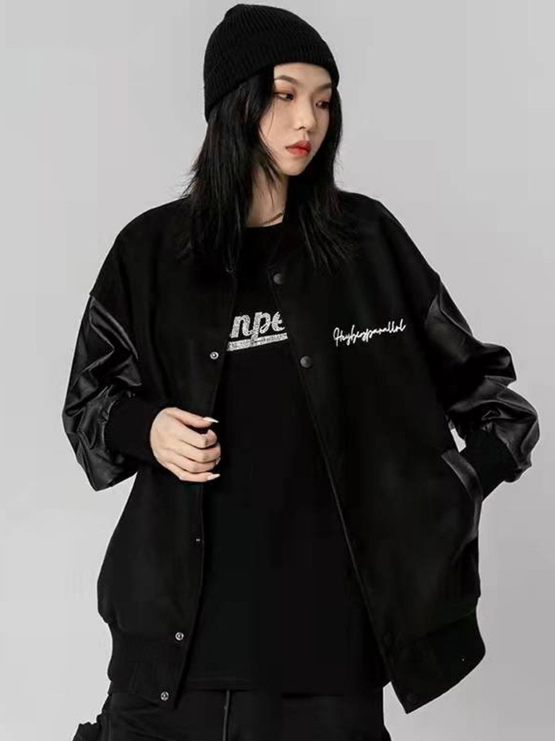 

KPOP Women Typography Open Front Jacket, Black