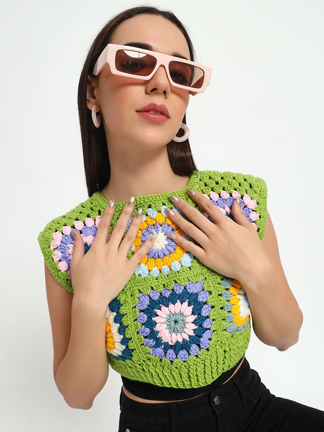 

Sugercandy Women Geometric Self Design Crop Sweater Vest, Green