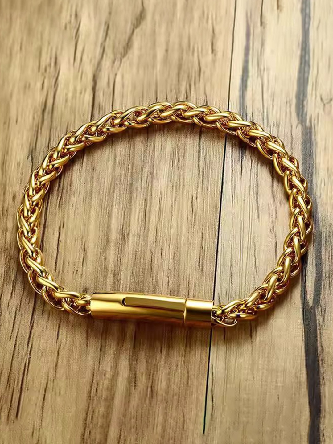 

Fashion Frill Men Stainless Steel Gold-Plated Charm Bracelet