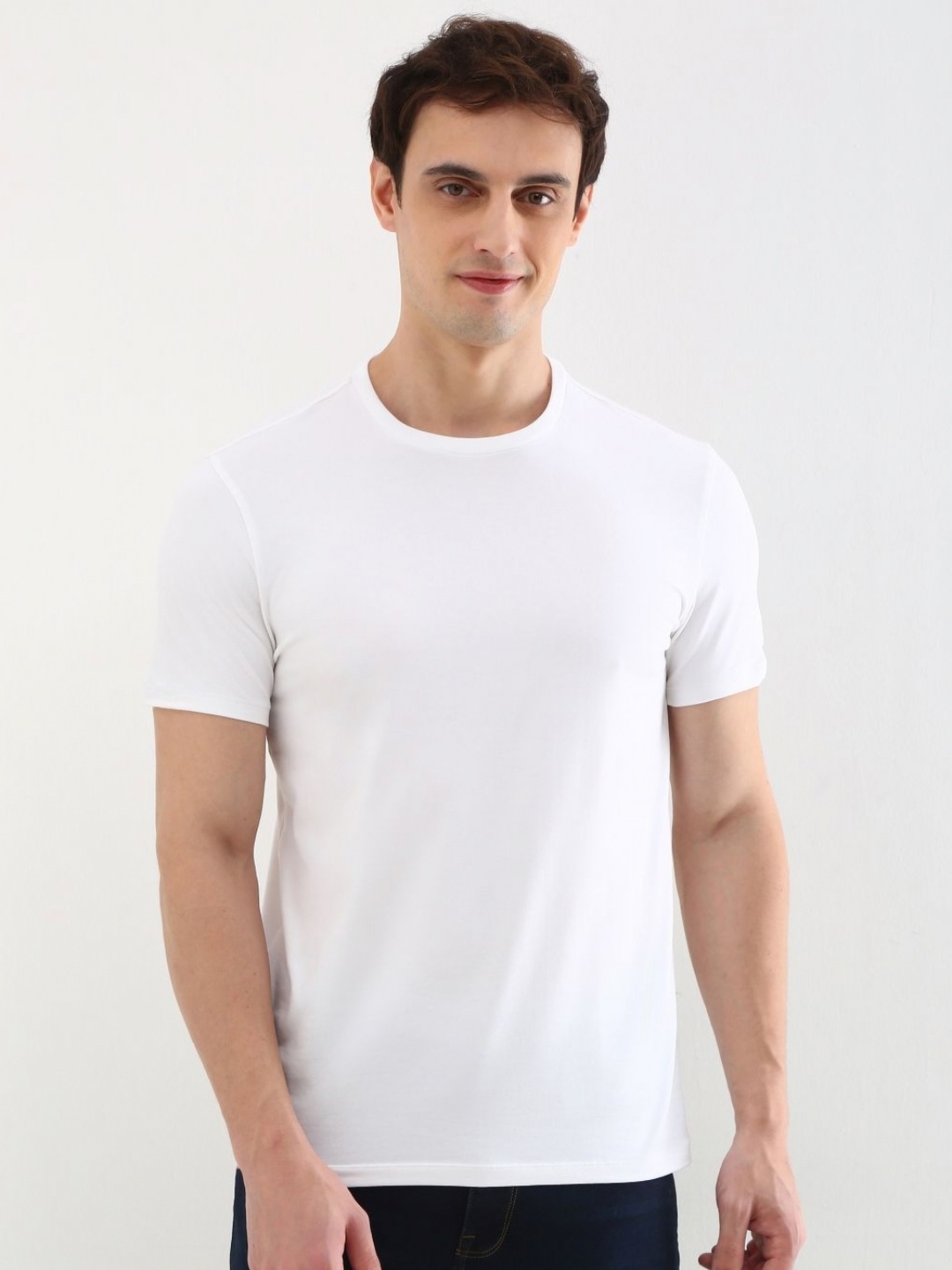 

Allen Solly Men Slim Fit T-shirt, White