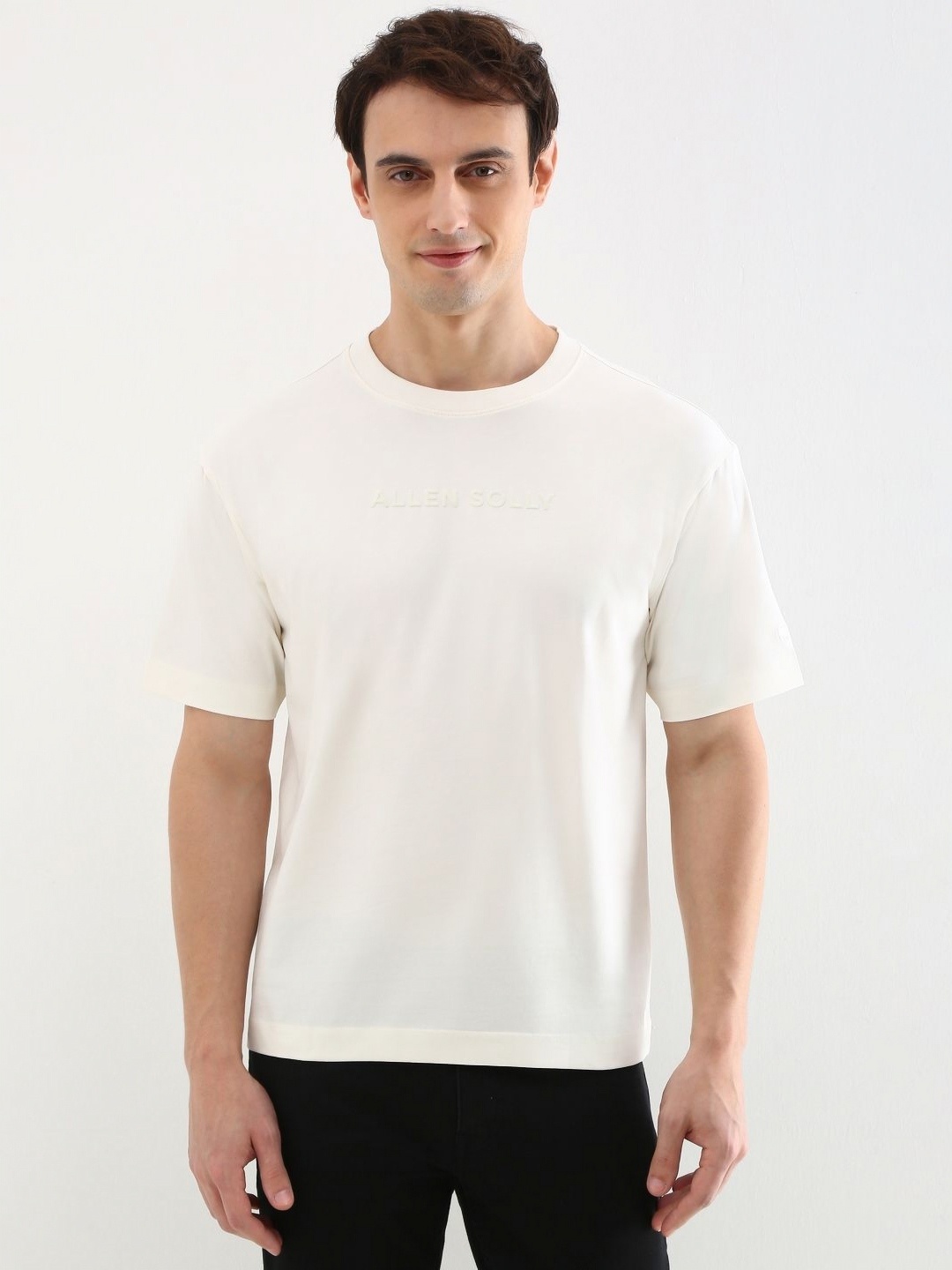 

Allen Solly Men T-shirt, White