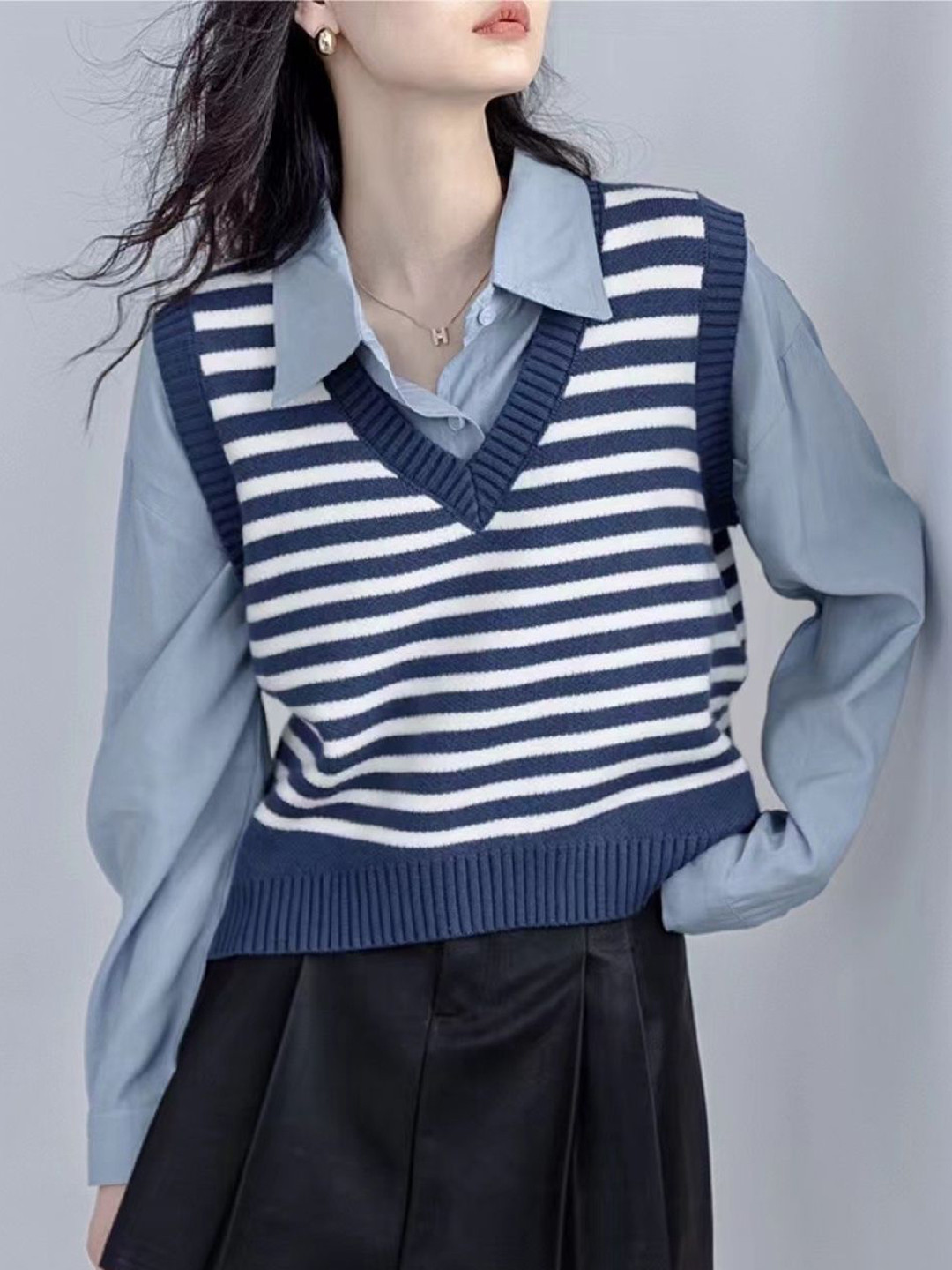 

HERE&NOW Women Striped Cotton Sweater Vest, Navy blue