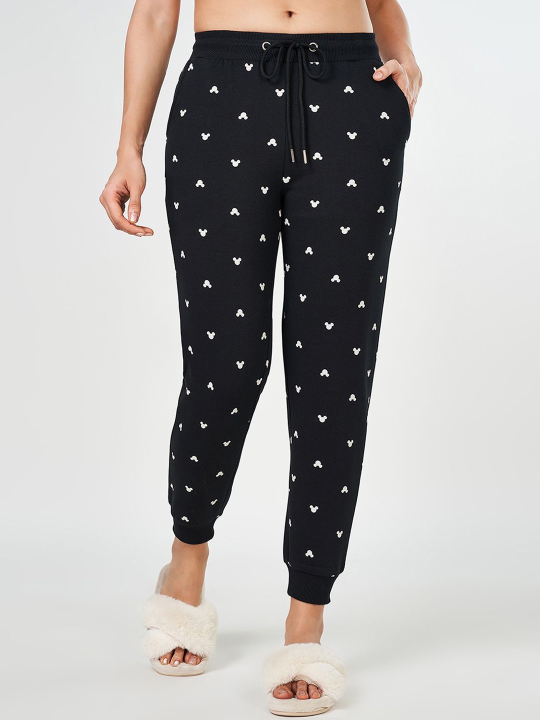 

Dreamz by Pantaloons Women Mid-Rise Lounge Pants, Black