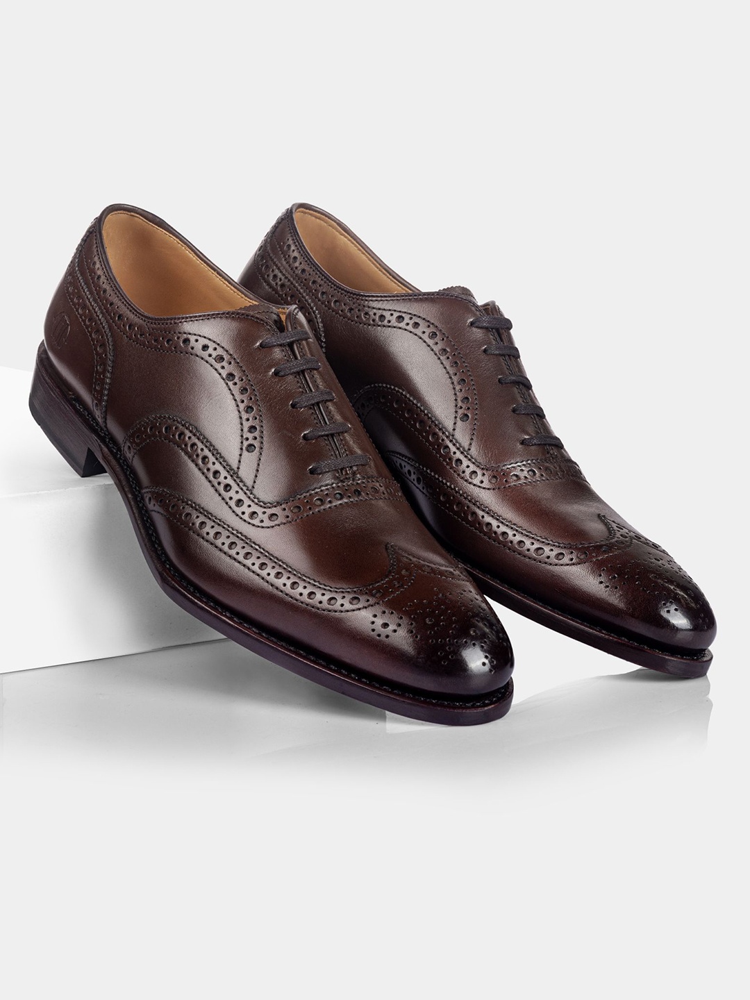 

LA MARCA Men Textured Formal Brogues, Brown
