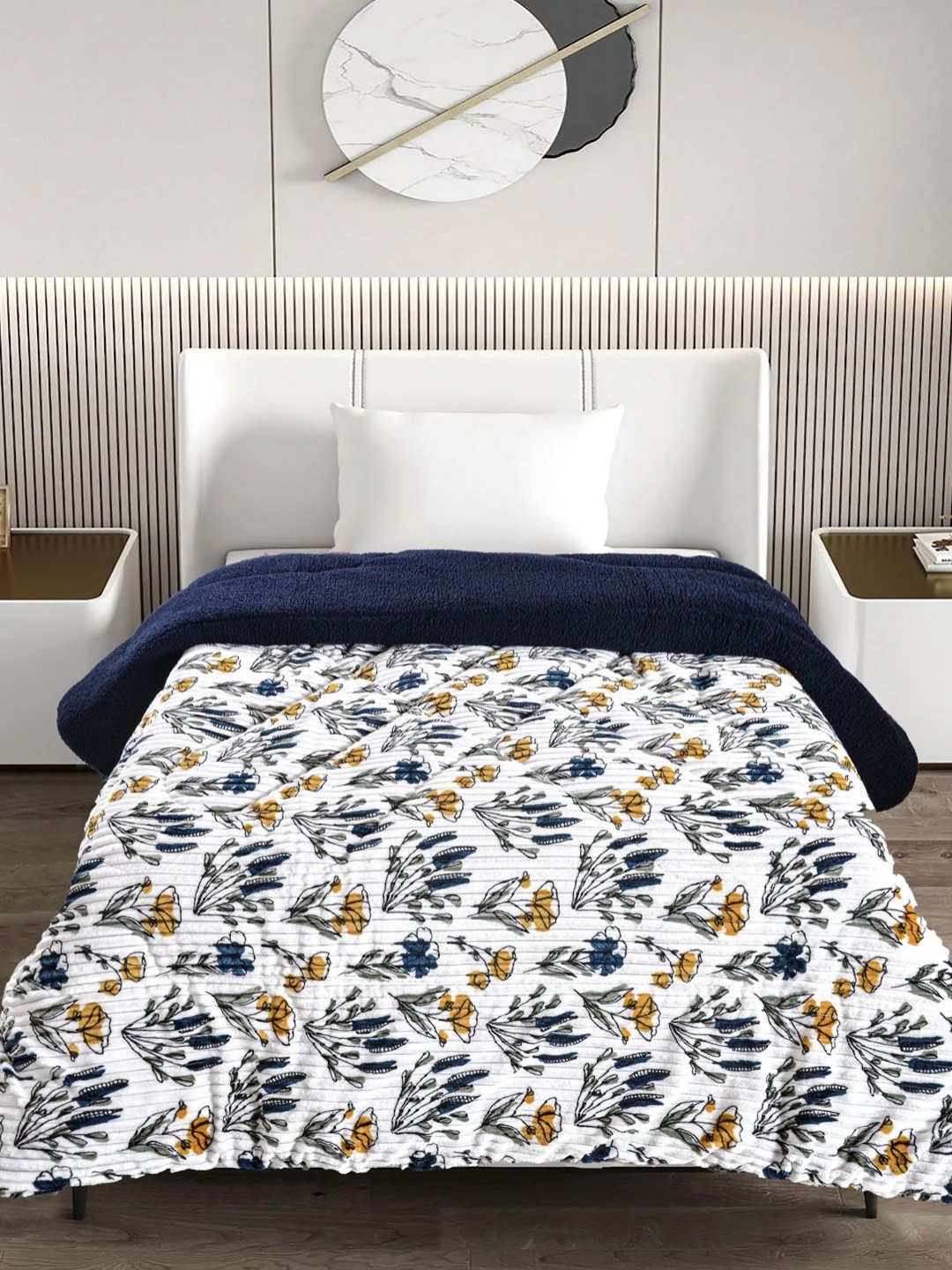 

FABINALIV White & Blue Floral 950 GSM Woollen Heavy Winter Single Bed Quilt