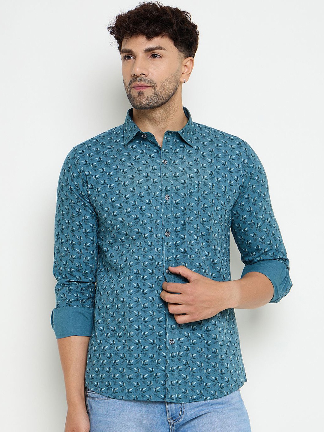 

Duke Men Slim Fit Floral Opaque Printed Casual Shirt, Blue