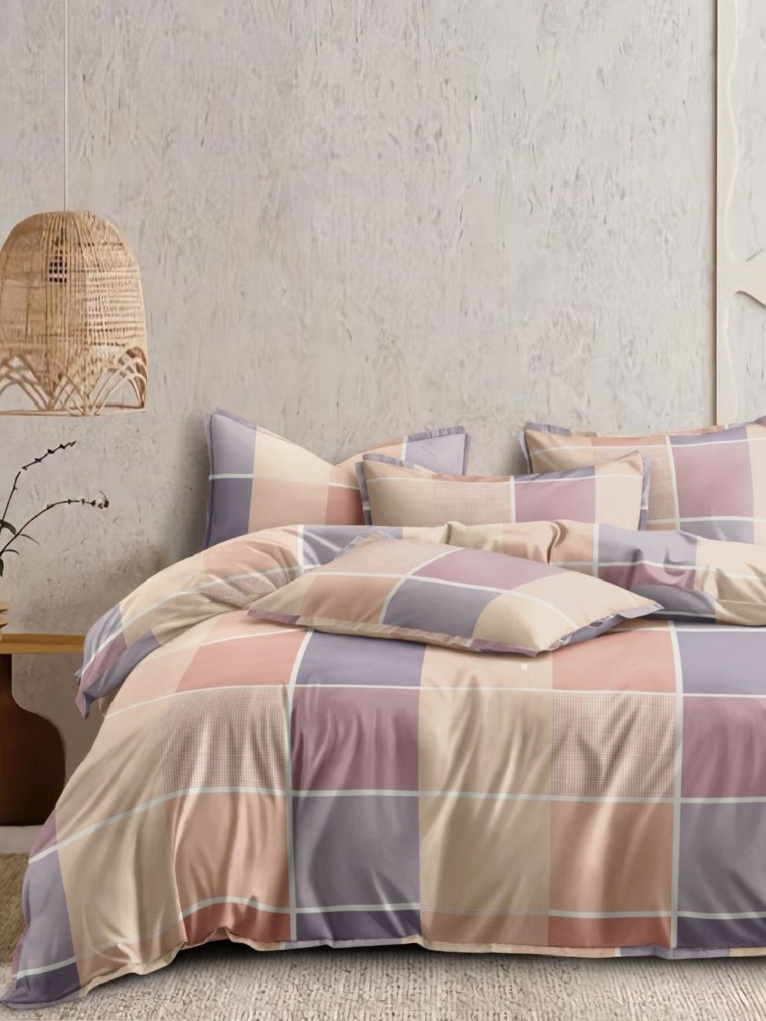 

Laying Style Beige & Blue Solid Polycotton 4 Piece Double King Regular Bedding Set